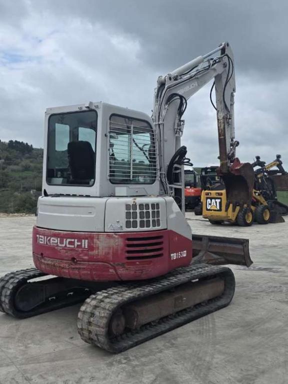Takeuchi TB153 Foto 2