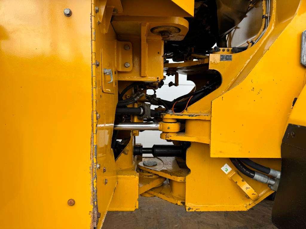 Caterpillar 972H - Good Tyres / Quick Coupler Foto 20