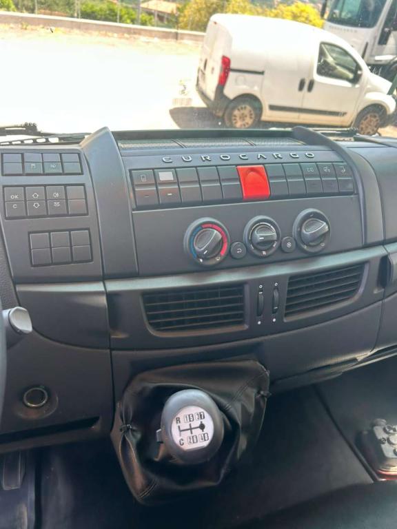 Iveco EUROCARGO 180E32 Foto 27