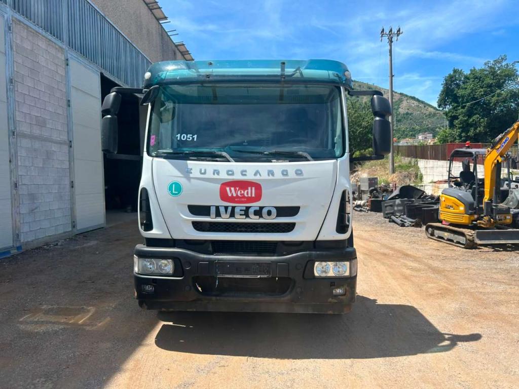 Iveco EUROCARGO 180E32 Foto 4