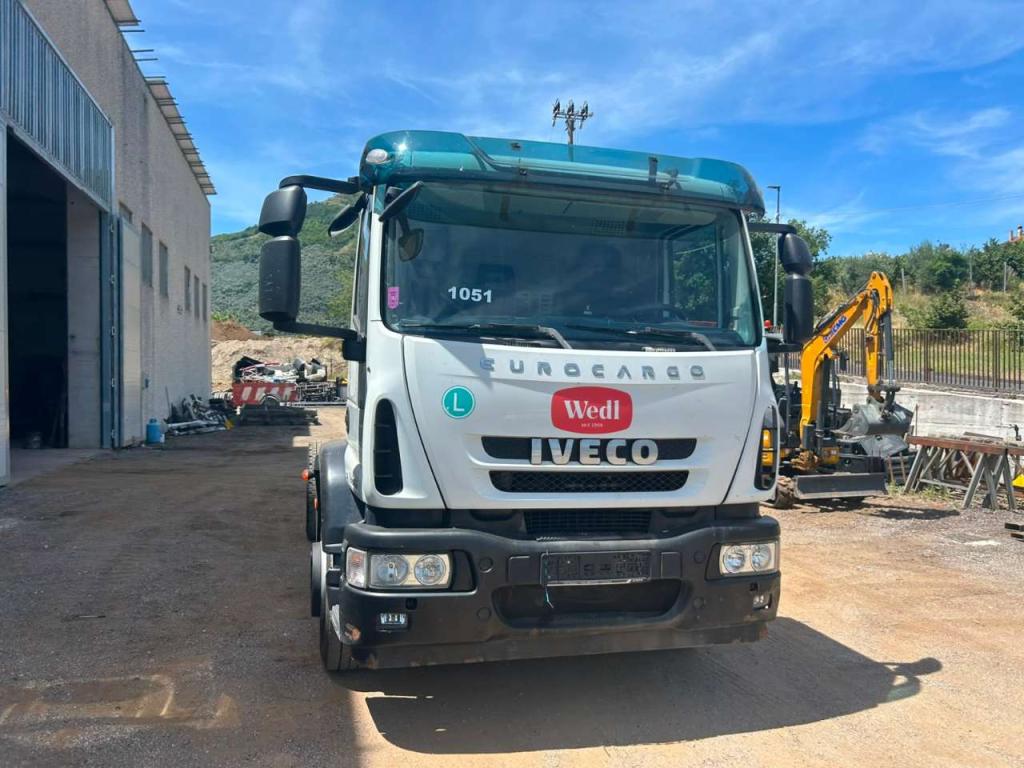 Iveco EUROCARGO 180E32 Foto 5