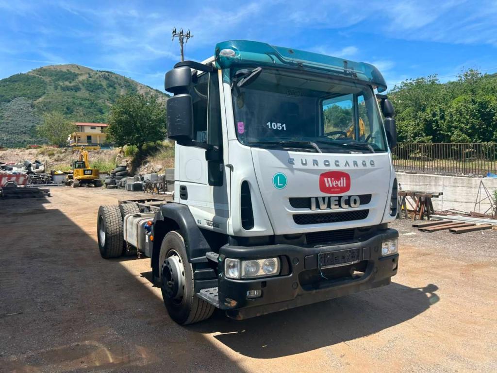 Iveco EUROCARGO 180E32 Foto 6