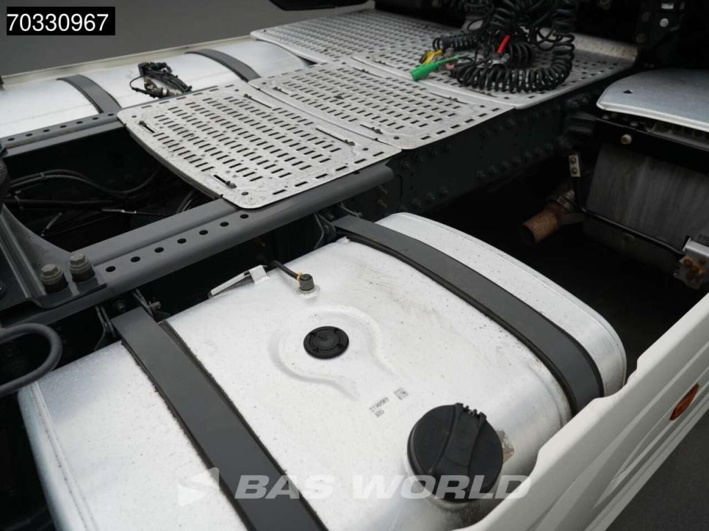 Daf XG 530 4X2 Retarder 2x Tanks ACC Navi Foto 17