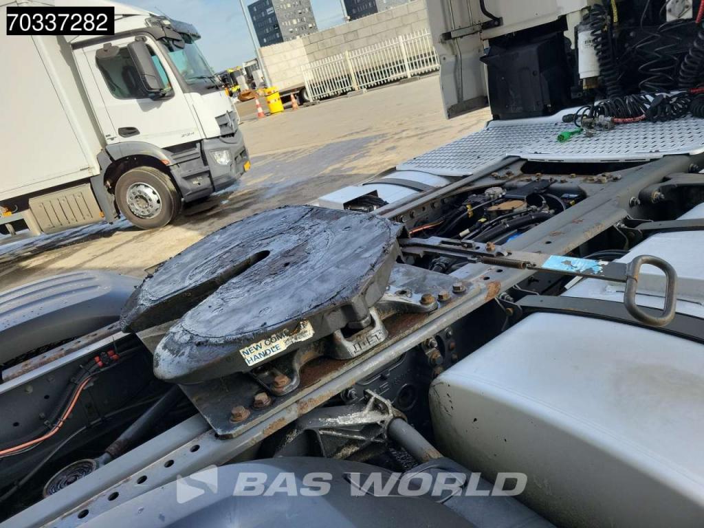 Daf XF 460 XF 4X2 SSC 2x Tanks ACC Foto 15