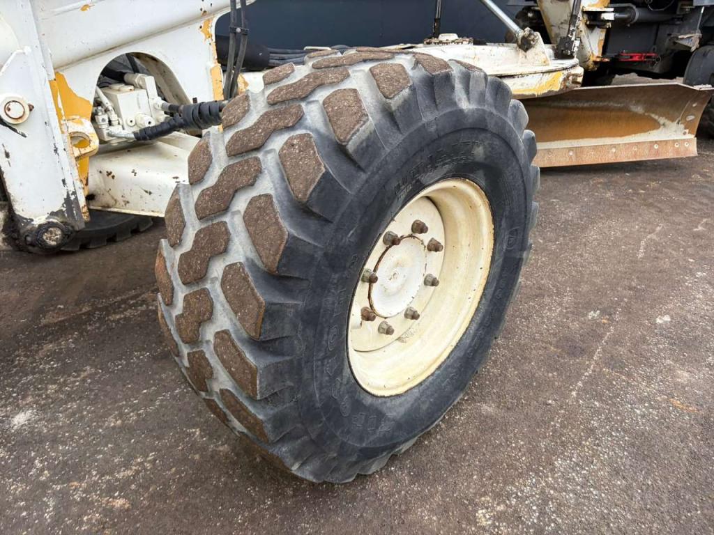 New Holland F106.6/A Foto 15