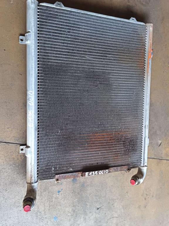 Radiatore olio idraulico per Fiat Kobelco E 135 Foto 2