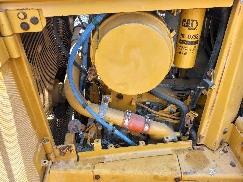 Caterpillar D6R LGP (EXW - Abu Dhabi) Foto 18