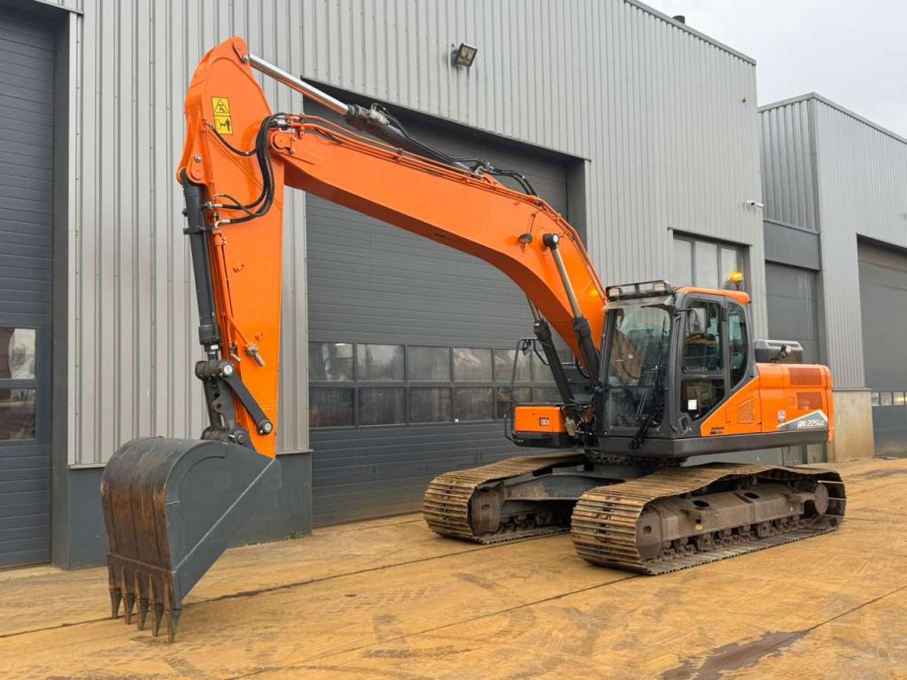 Doosan DX225LC-7 Foto 2