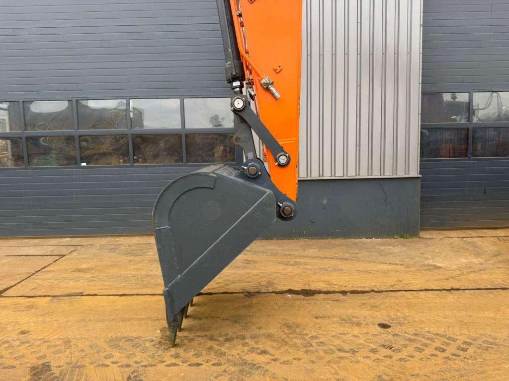 Doosan DX225LC-7 Foto 8
