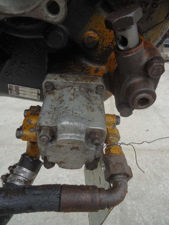Pompa idraulica frizioni di sterzo per Fiat Allis FL9 Foto 1
