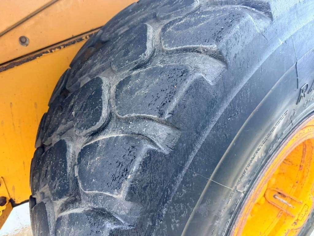 Volvo L120F Foto 10