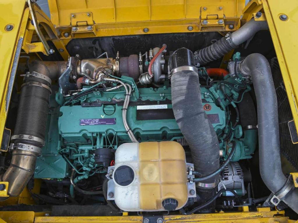 Volvo EC300DNL Foto 18