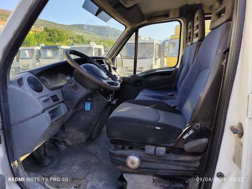 Iveco DAILY 35C12 Foto 13