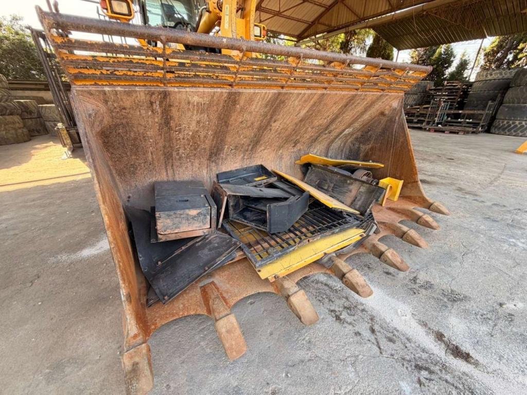 Komatsu WA500-6 Foto 1