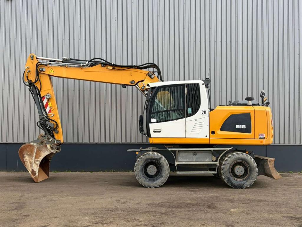 Liebherr A918 Foto 1