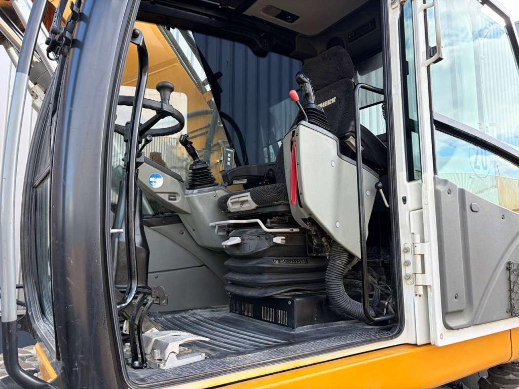 Liebherr A918 Foto 26