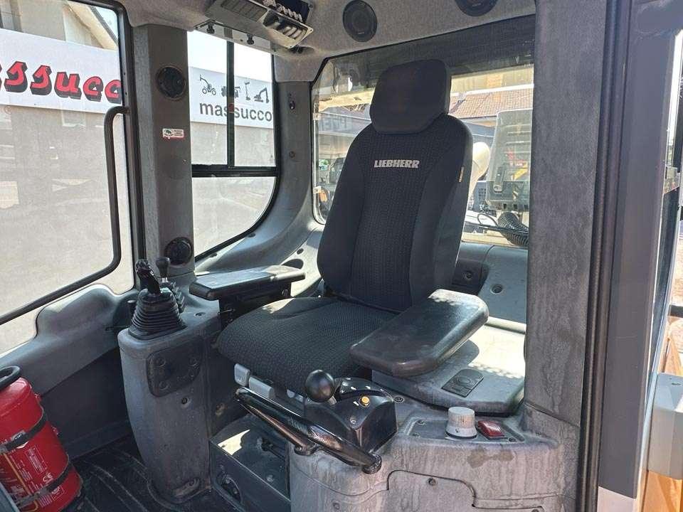 Liebherr LR626 Foto 14