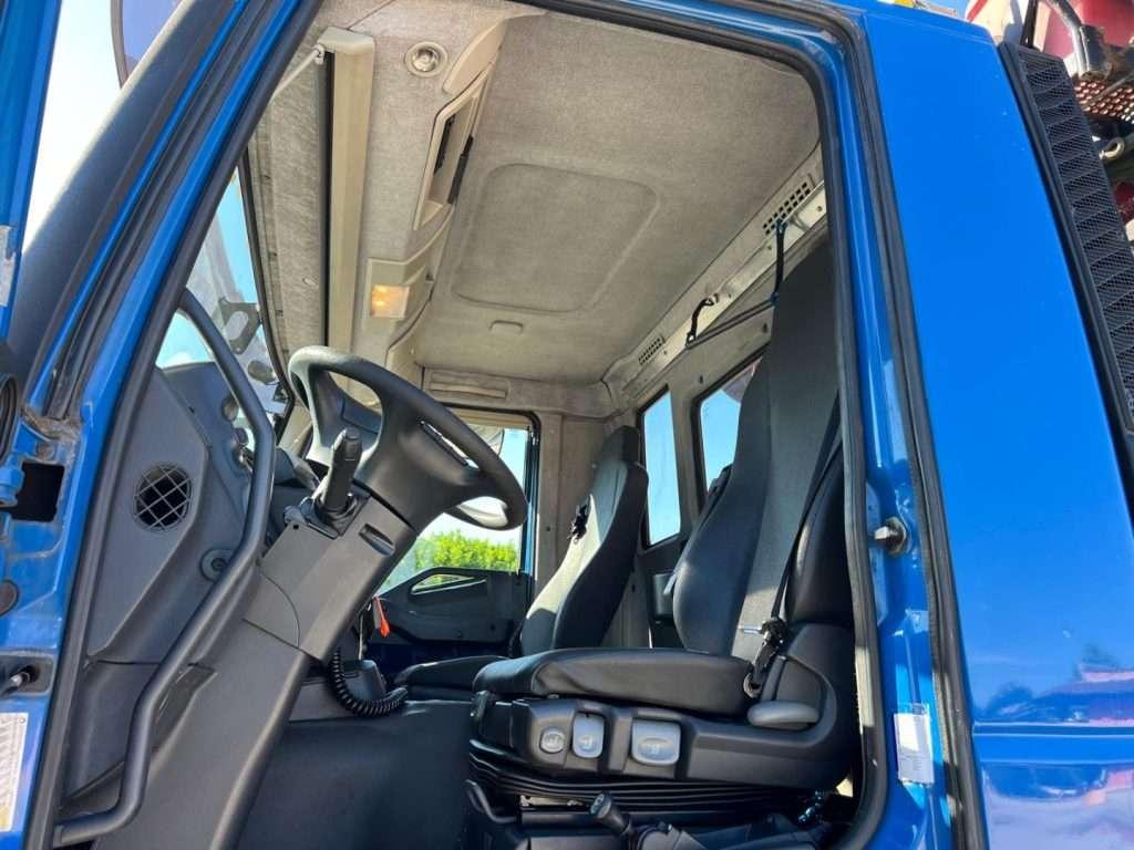 Iveco STRALIS 260.450 SCARRABILE CON GRU Foto 13