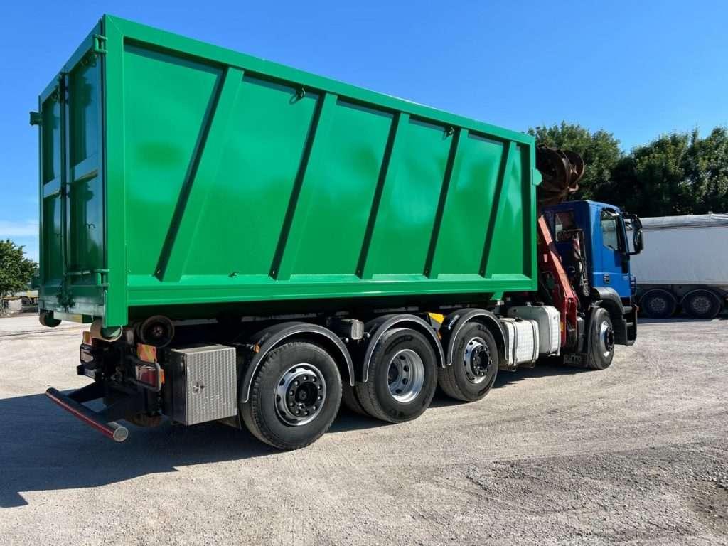 Iveco STRALIS 260.450 SCARRABILE CON GRU Foto 7