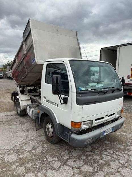 Nissan Cabstar Foto 10