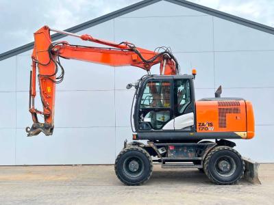 Hitachi ZX 170 W-5 B - Blade / Triple Boom / Auto Greasing in vendita da Boss Machinery