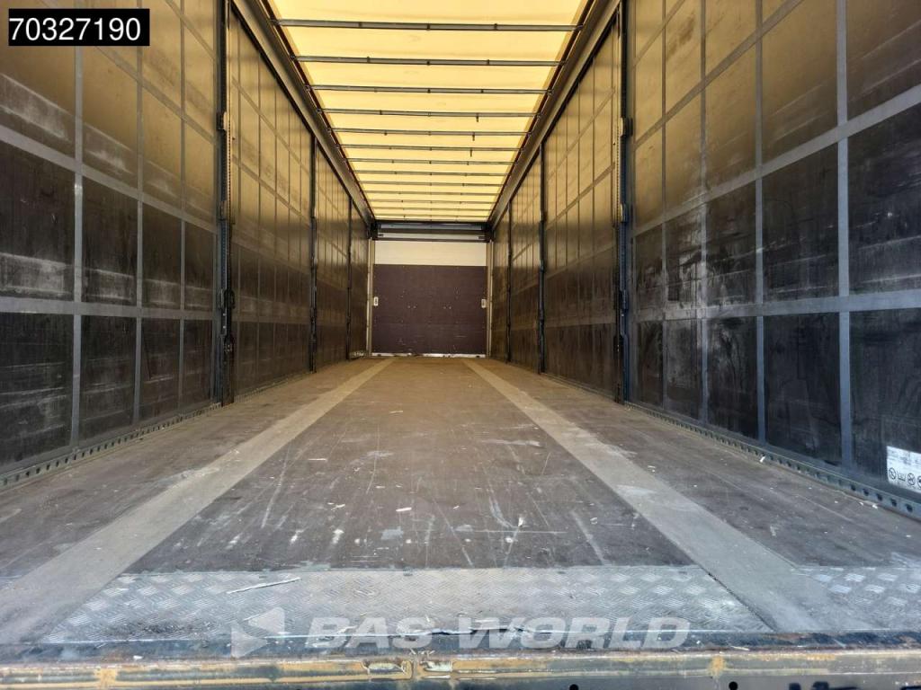 Schwarzmüller Lift + Sliding Roof Lift Axle Hubdach Foto 11