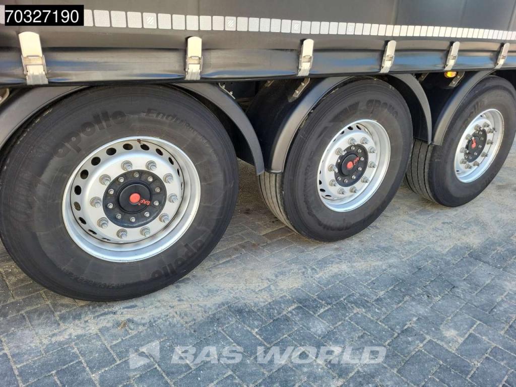 Schwarzmüller Lift + Sliding Roof Lift Axle Hubdach Foto 16