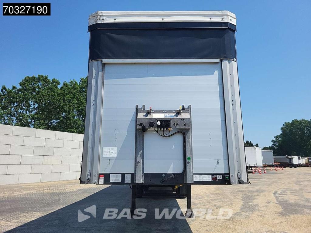 Schwarzmüller Lift + Sliding Roof Lift Axle Hubdach Foto 6