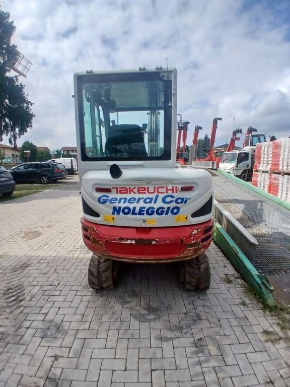 Takeuchi TB230 Foto 4