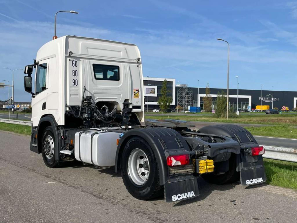 Scania P450 A4X2NA Foto 3