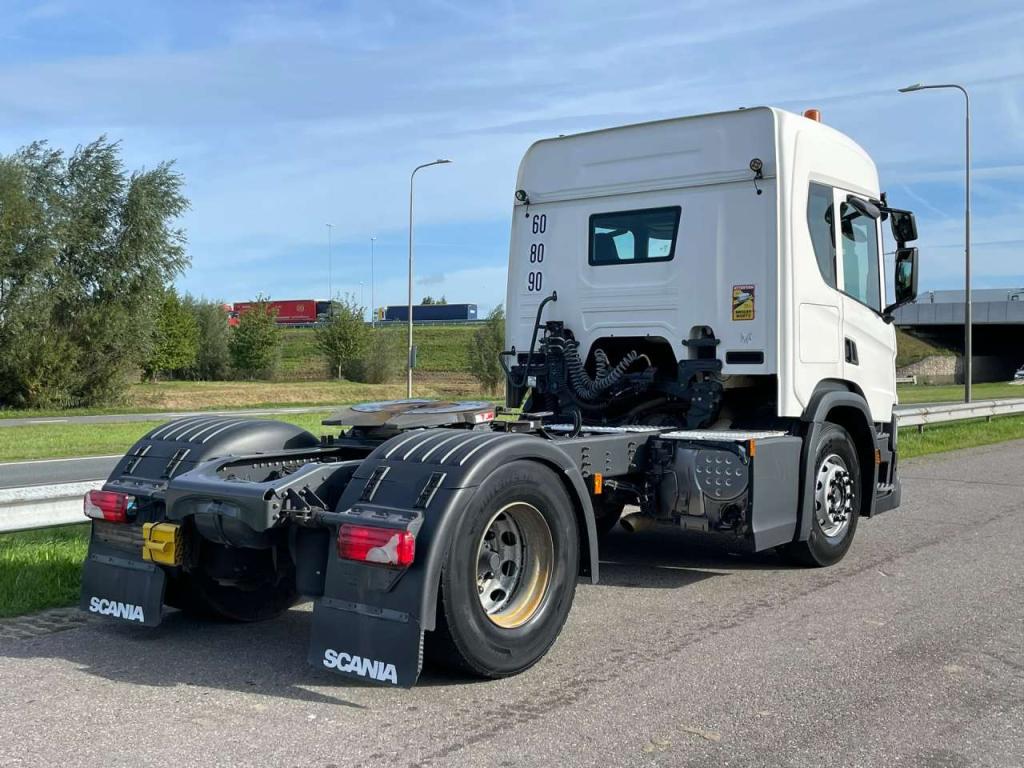 Scania P450 A4X2NA Foto 5