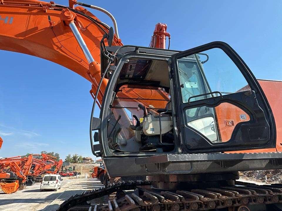 Hitachi ZX870LCR-5B Foto 13