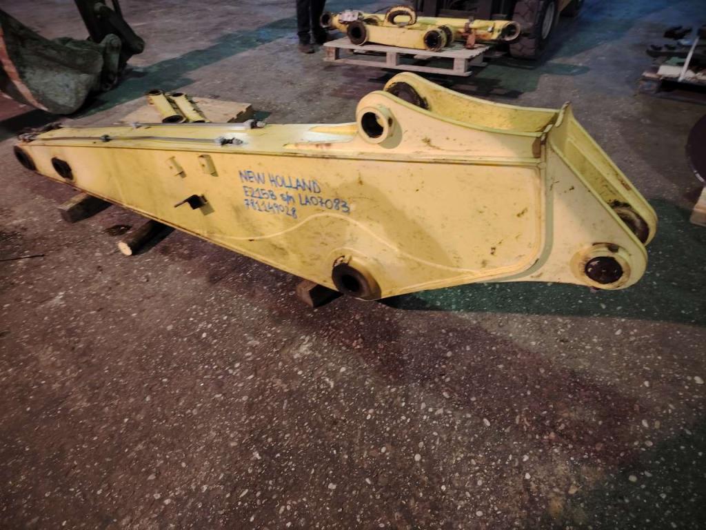 New Holland E215B Foto 29