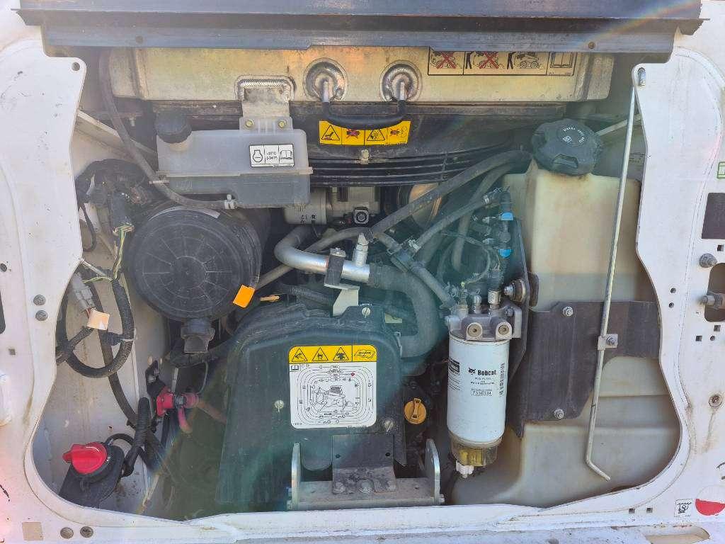 Bobcat T 76 Foto 18