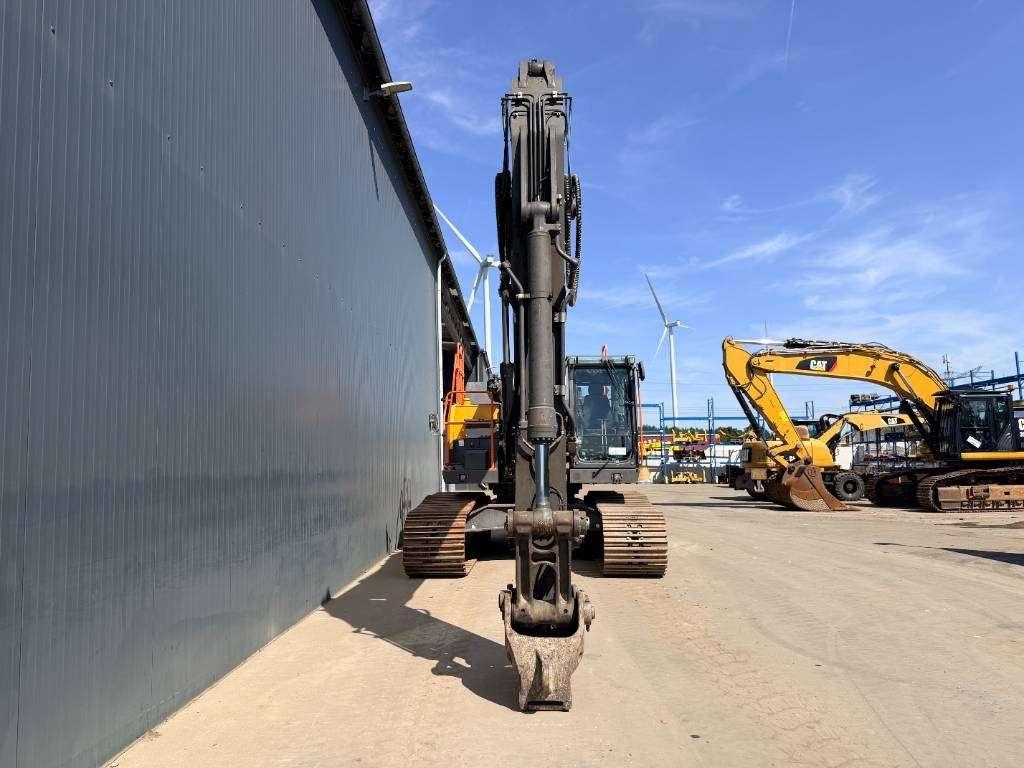 Volvo EC300E L Foto 2