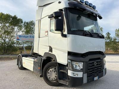 Renault TRUCKS serie T EURO 6 in vendita da Bridge Export Srl