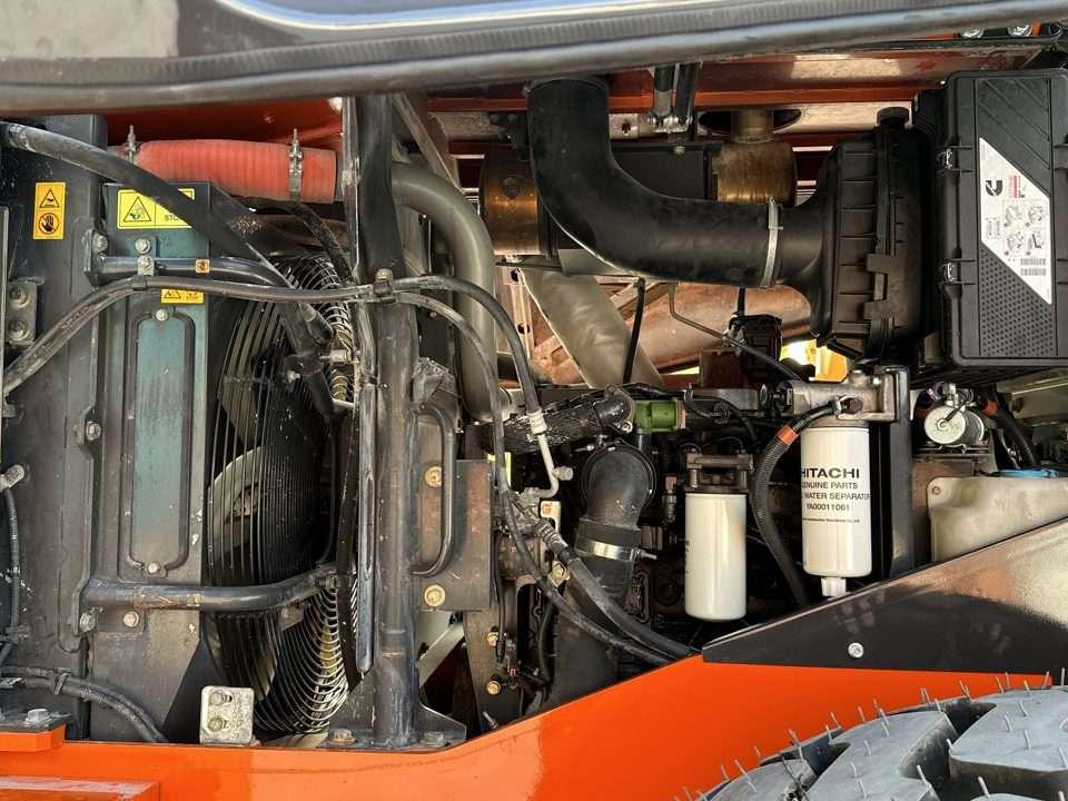 Hitachi ZW180-5B Foto 8