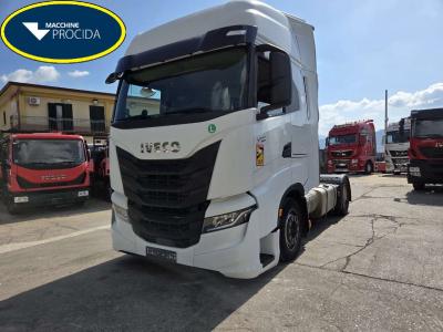 Iveco S-WAY S490 in vendita da Procida Macchine S.r.l.