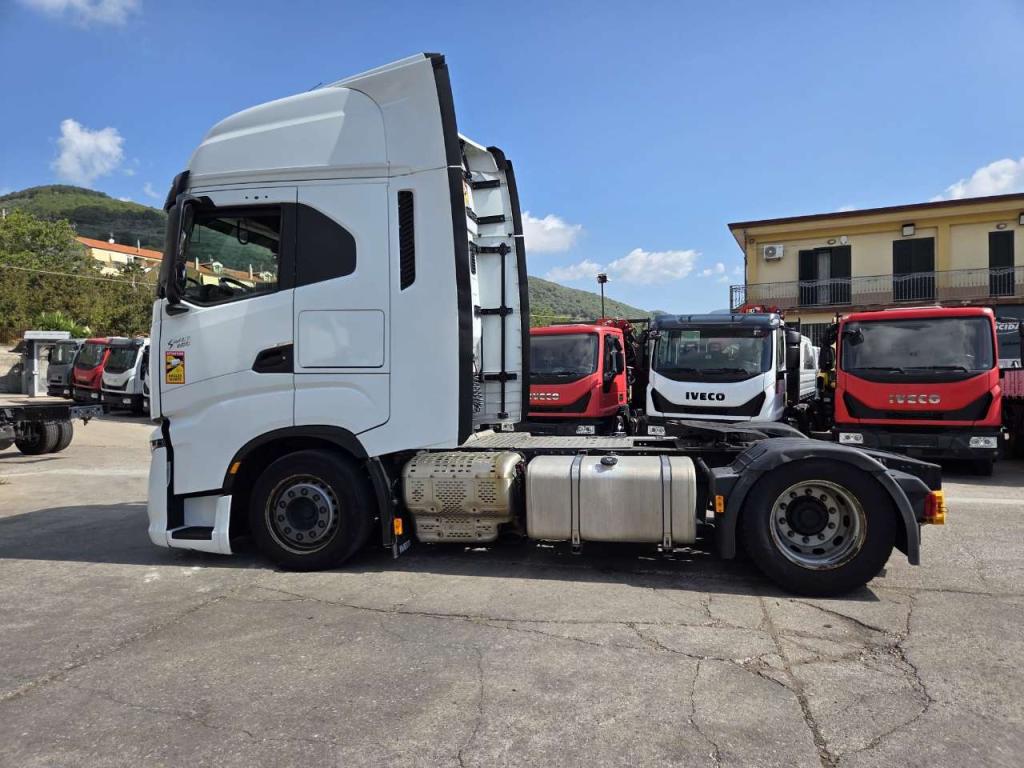 Iveco S-WAY S490 Foto 12