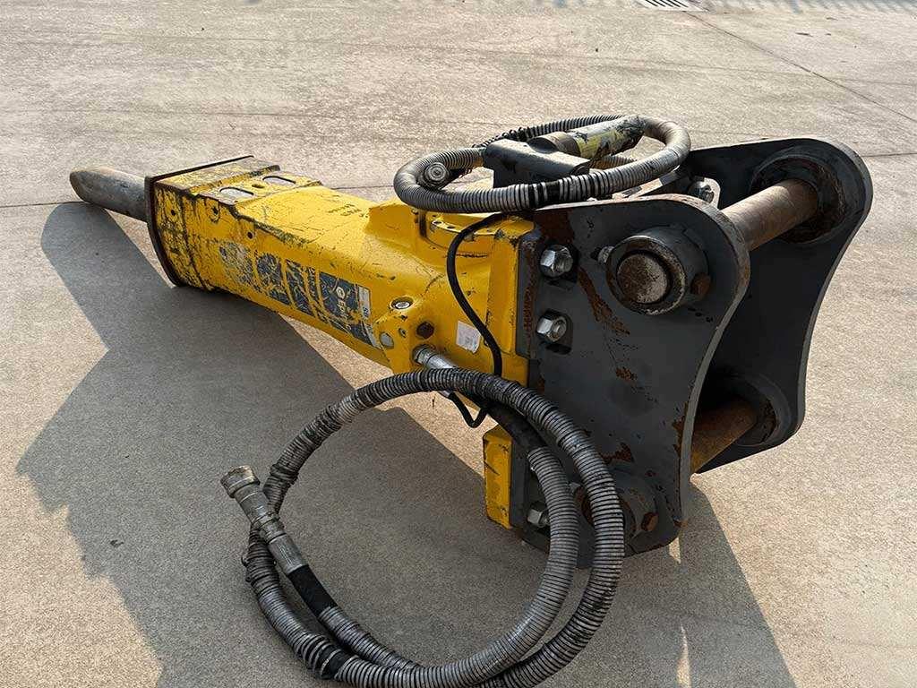 Epiroc SB 1102 Foto 3
