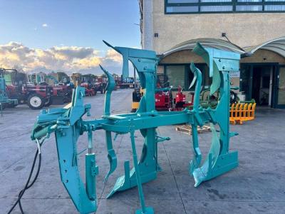 Dondi Hp 110/130 in vendita da Calabria Trattori Srl