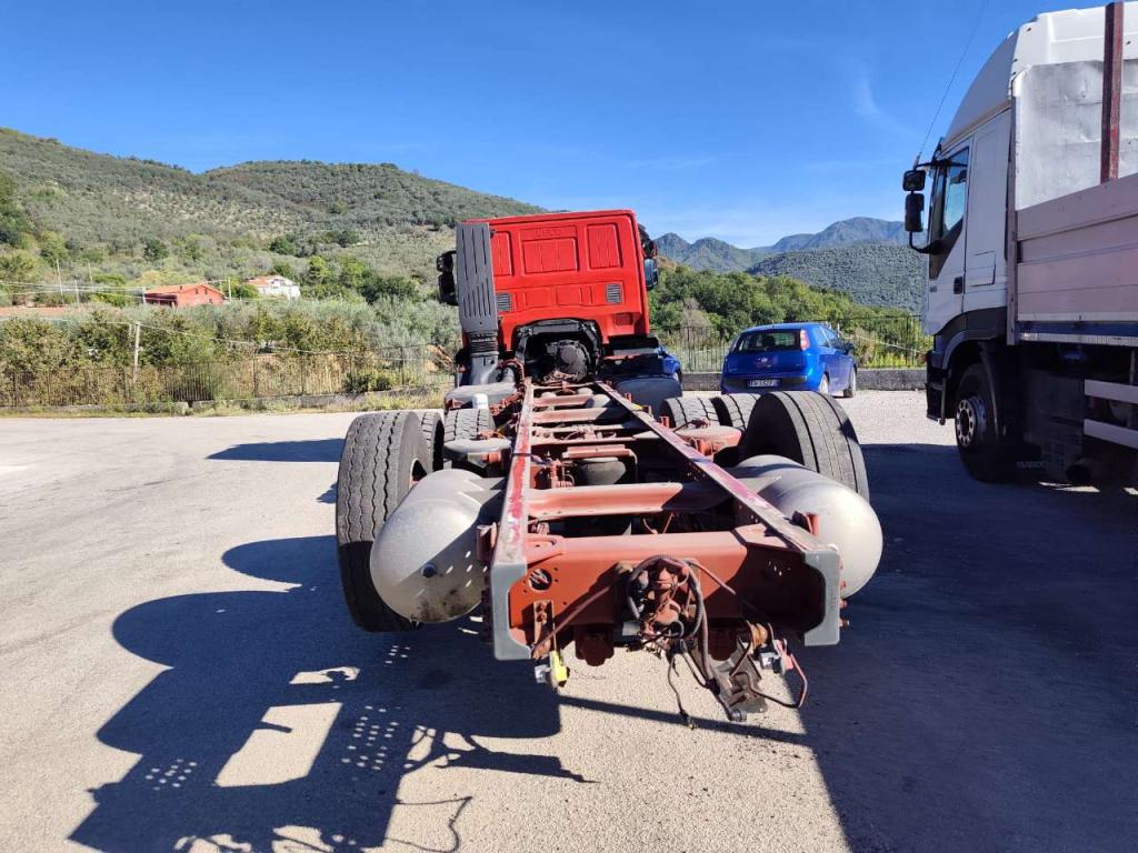 Iveco STRALIS HI-STREET 260S31 Foto 13
