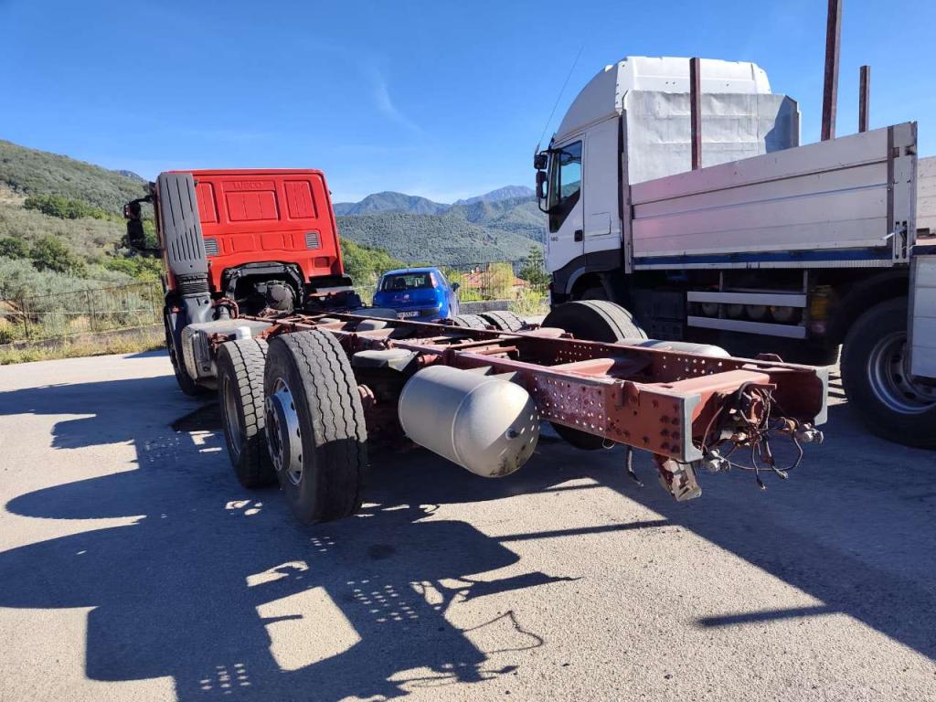 Iveco STRALIS HI-STREET 260S31 Foto 15
