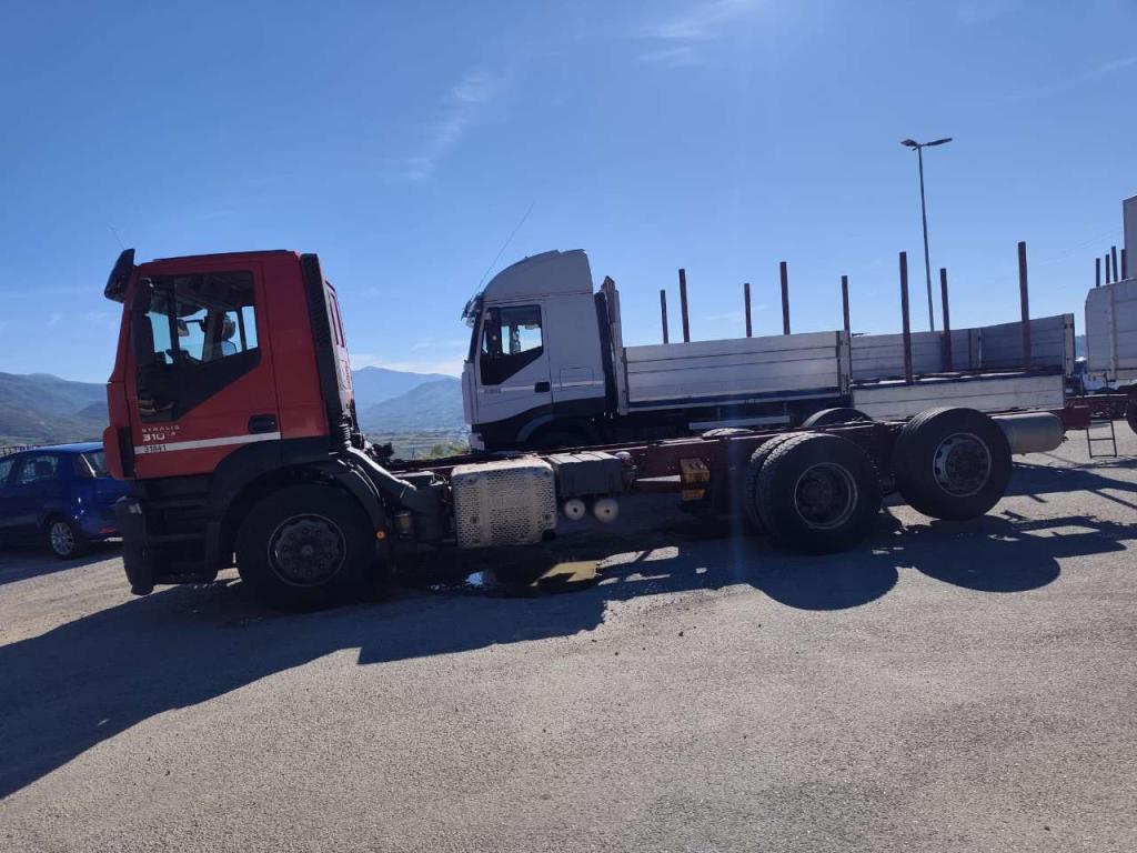 Iveco STRALIS HI-STREET 260S31 Foto 18