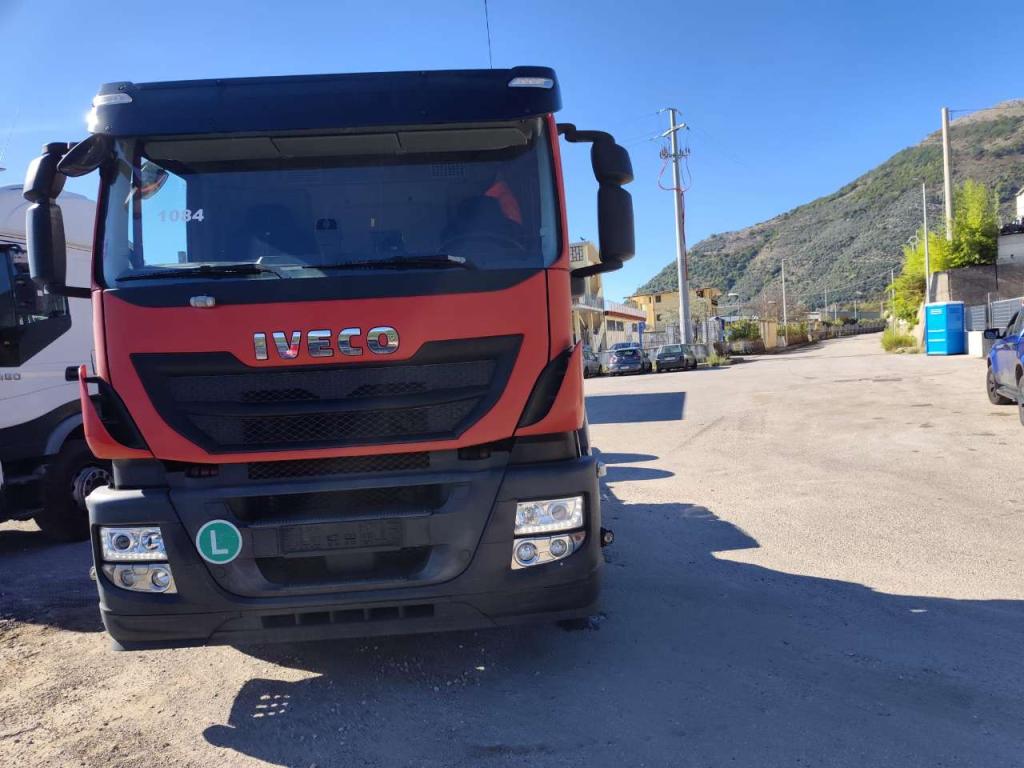 Iveco STRALIS HI-STREET 260S31 Foto 23