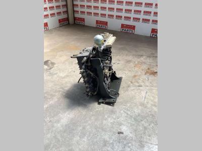 Distributore idraulico per Komatsu PC228-3 in vendita da Massucco T. Srl Area Ricambi