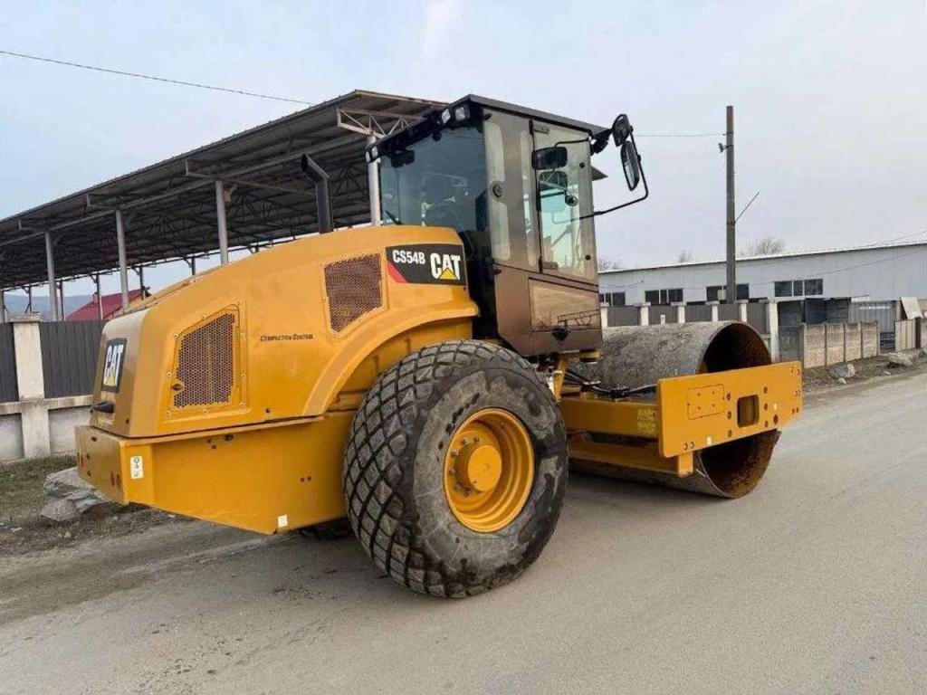 Caterpillar CS54B Foto 2