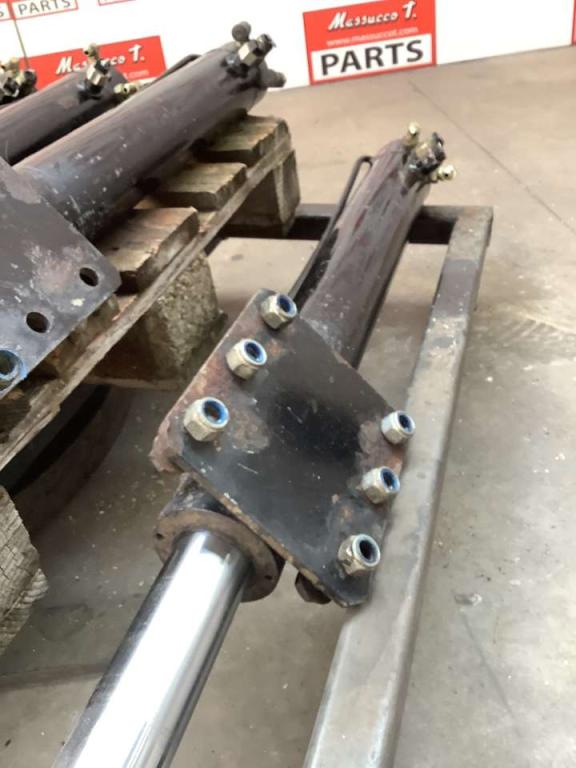 Pistone stabilizzatore per Haulotte H15 SDX Pinguely Foto 3