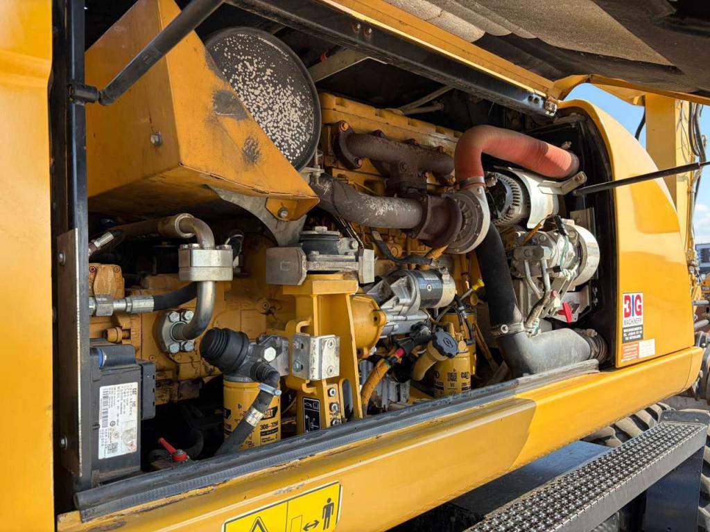 Caterpillar M313D VA - Outriggers + Blade Foto 29
