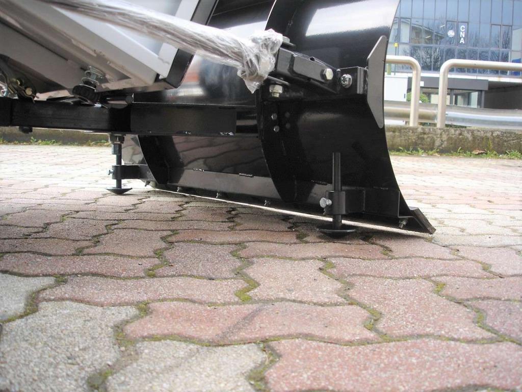 Gior 600 HONDA con LAMA NEVE - CASSONE AGRICOLO RIBALTAMENTO IDRAULICO Foto 6